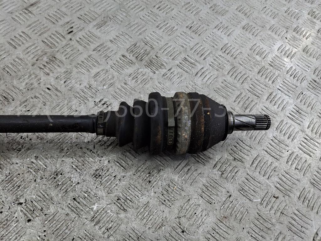 Полуось передняя правая