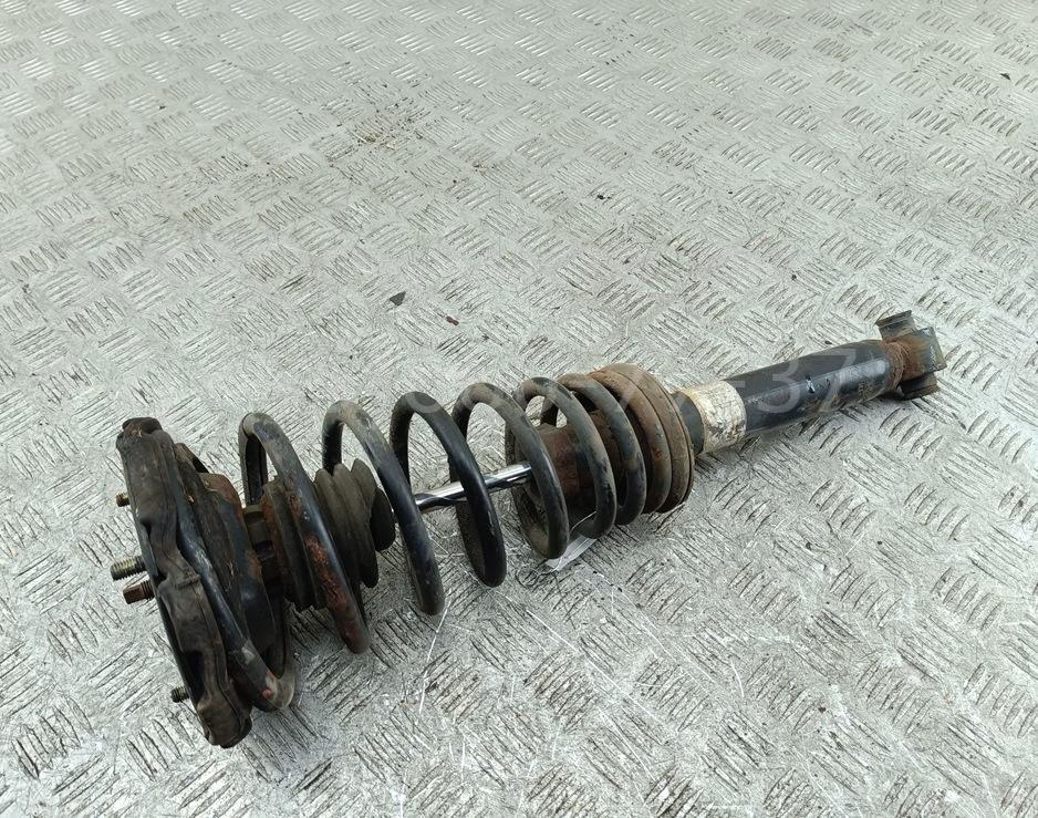 Амортизатор передний правый