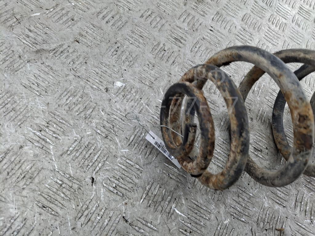 Пружина задняя