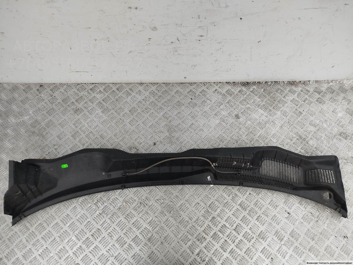 Решетка стеклоочистителей (Жабо)