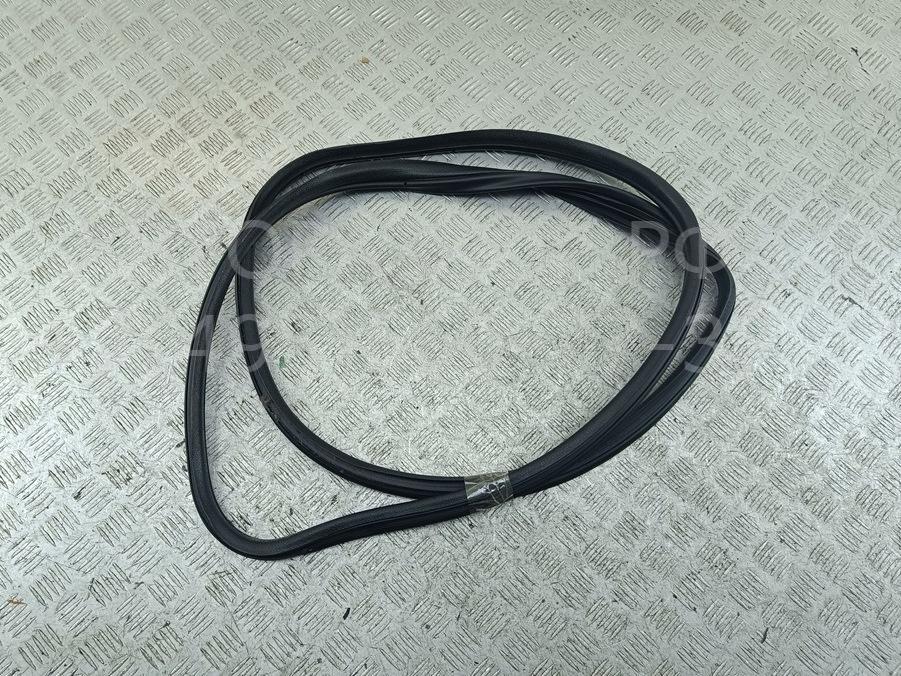 Уплотнитель двери