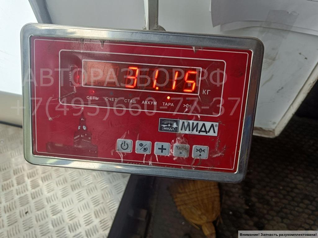 Дверь багажника