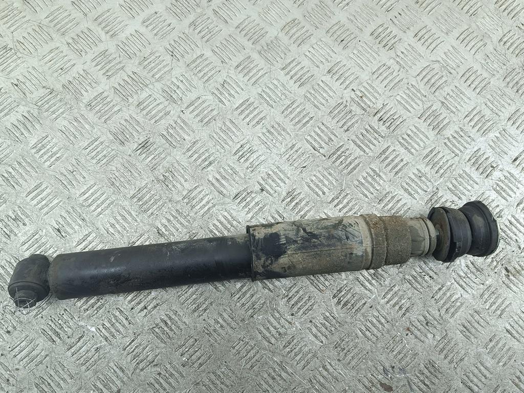 Амортизатор задний правый