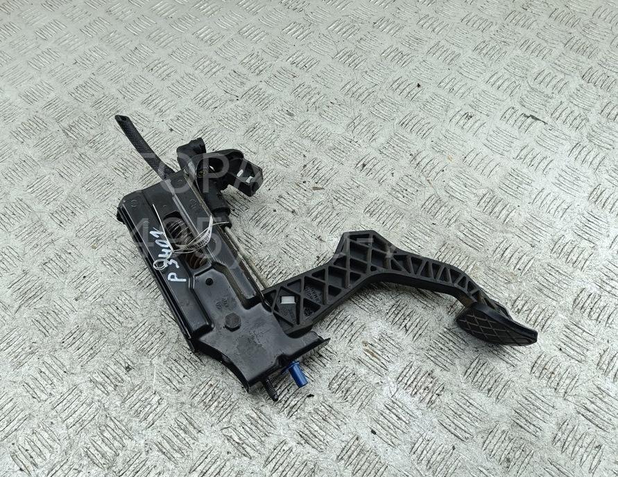 Цилиндр сцепления главный