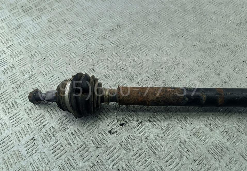 Полуось передняя правая