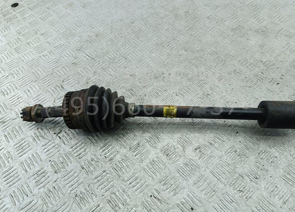 Полуось передняя правая