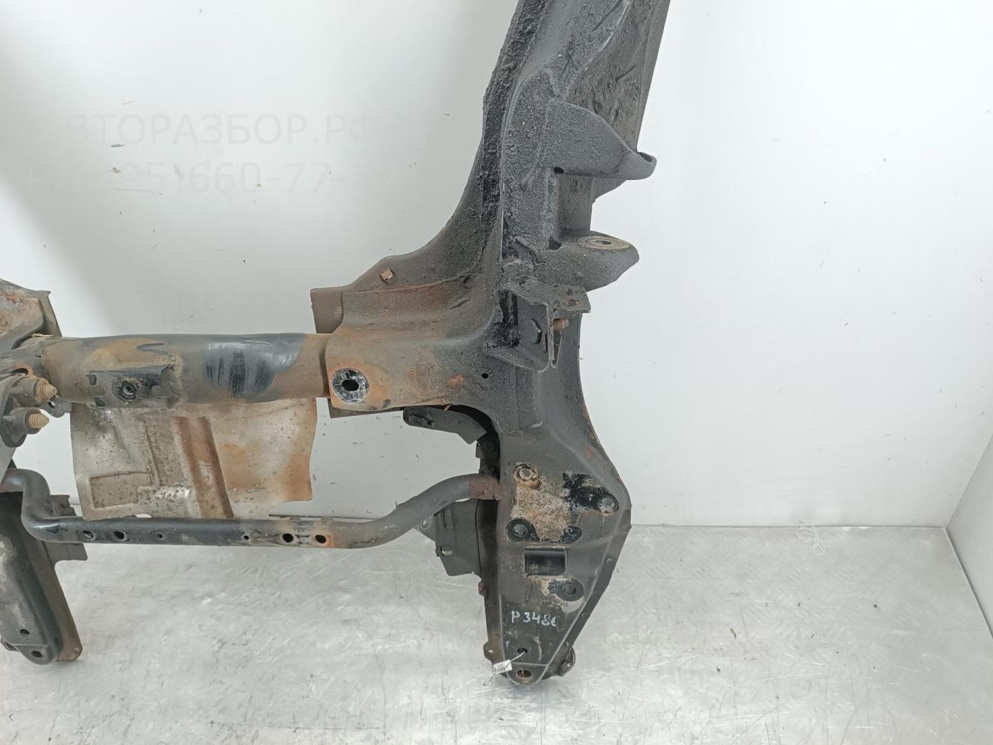 Балка подмоторная