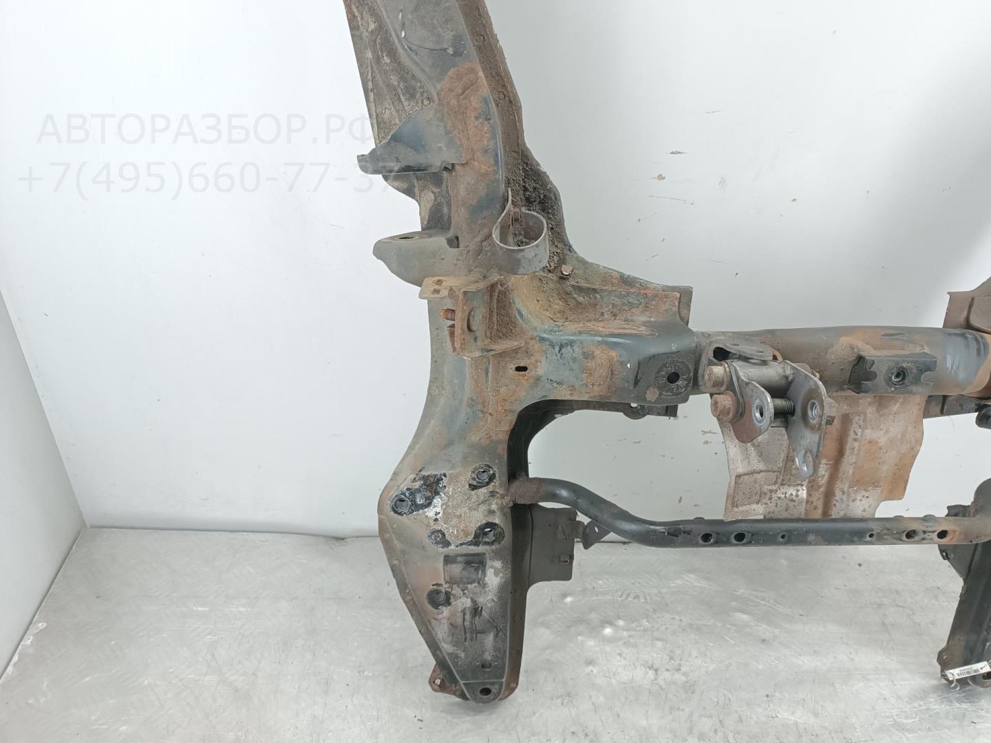 Балка подмоторная