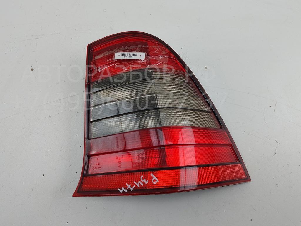 Фонарь задний правый