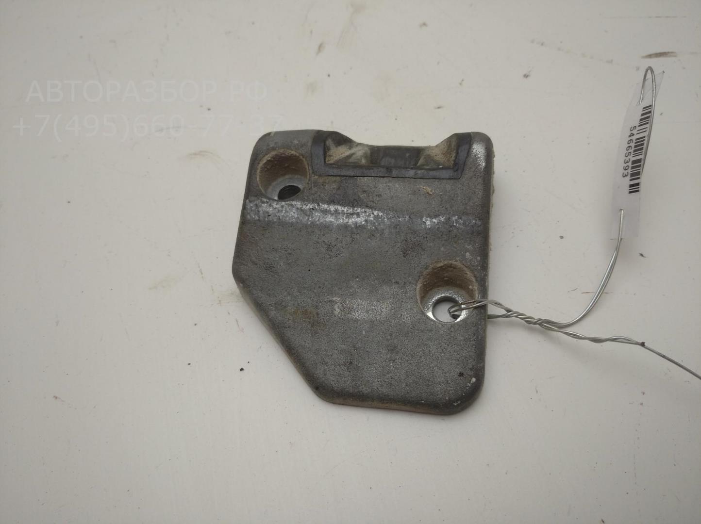 Ответная часть замка двери