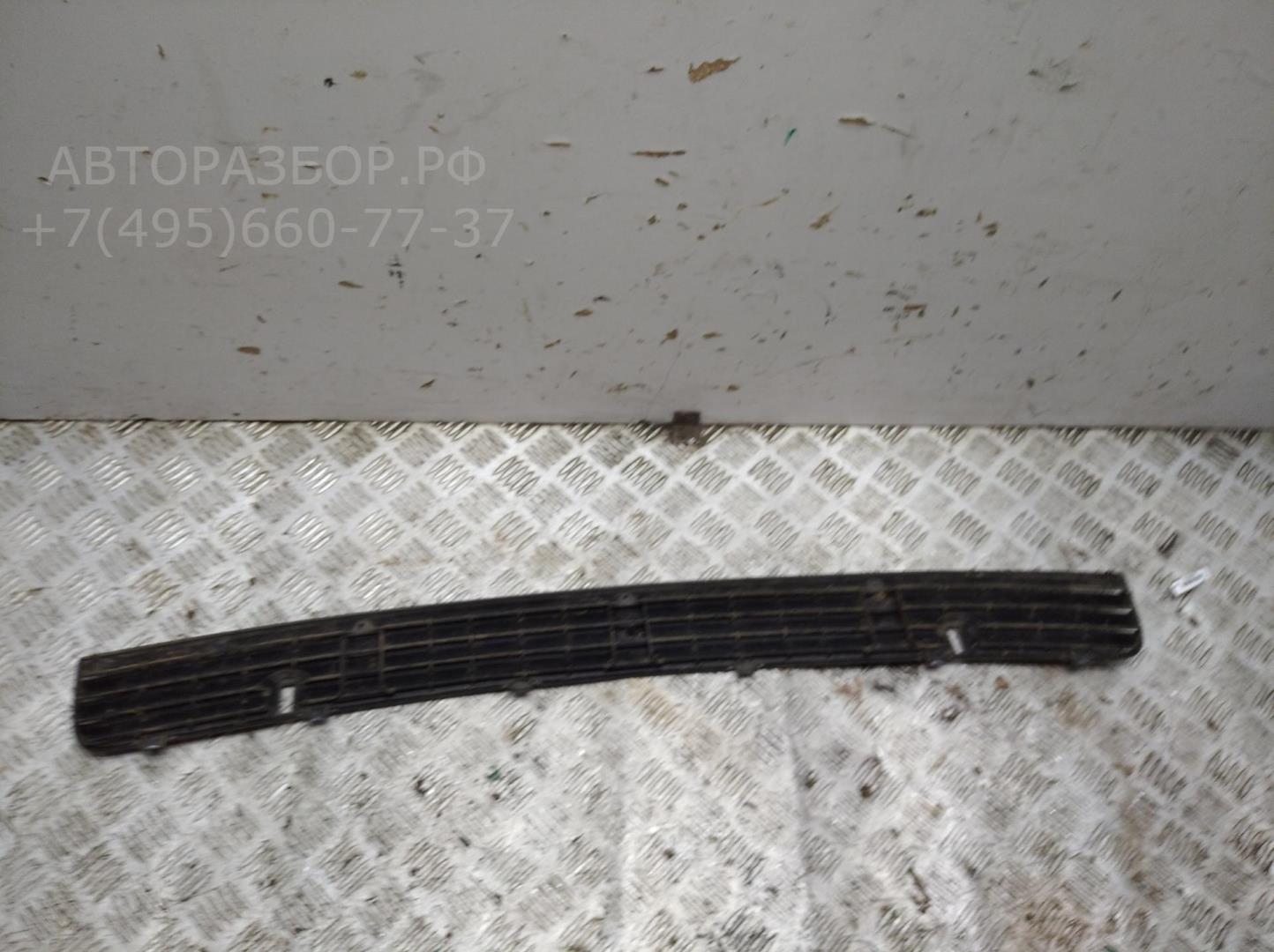 Решетка в капот