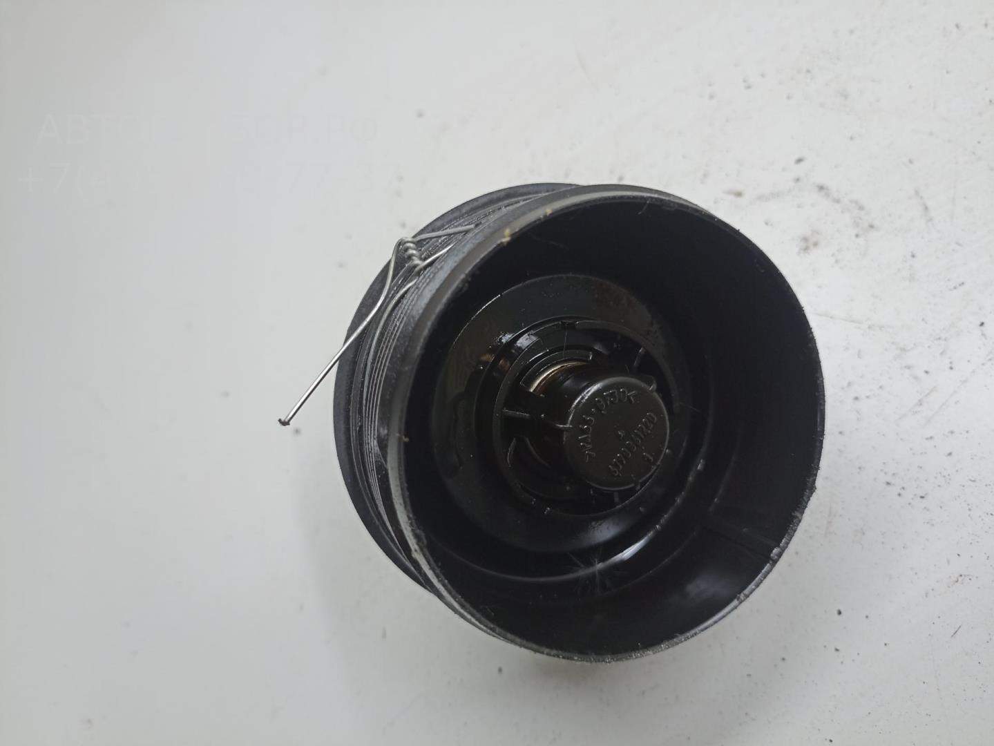 Крышка масляного фильтра