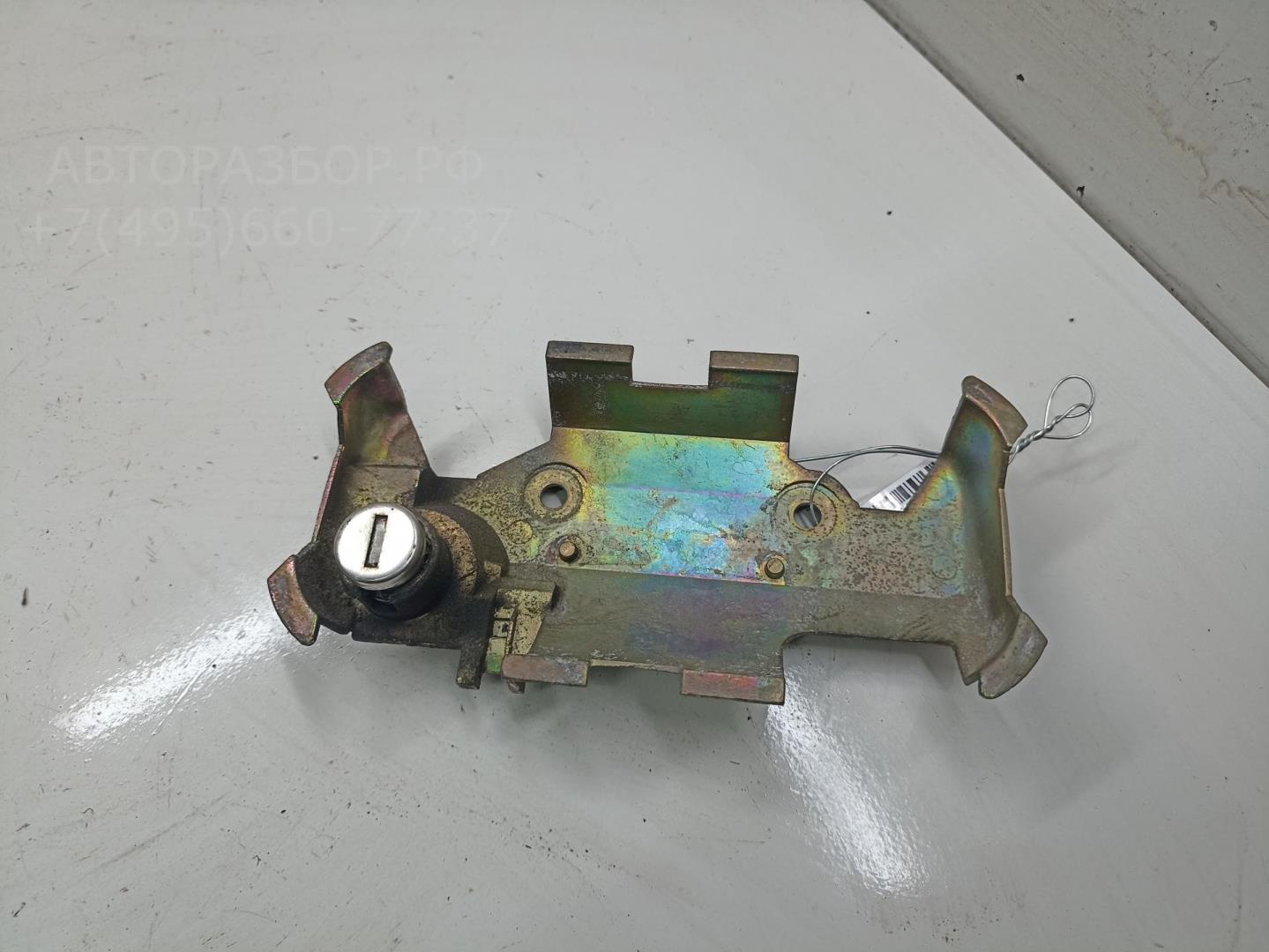 Вставка замка двери