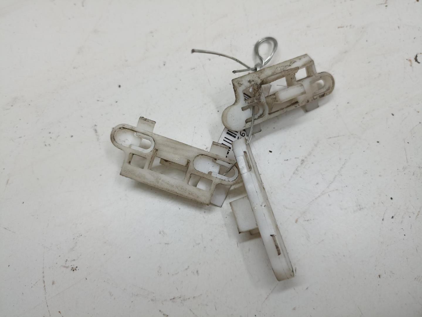 Кронштейн (сопут. товар)