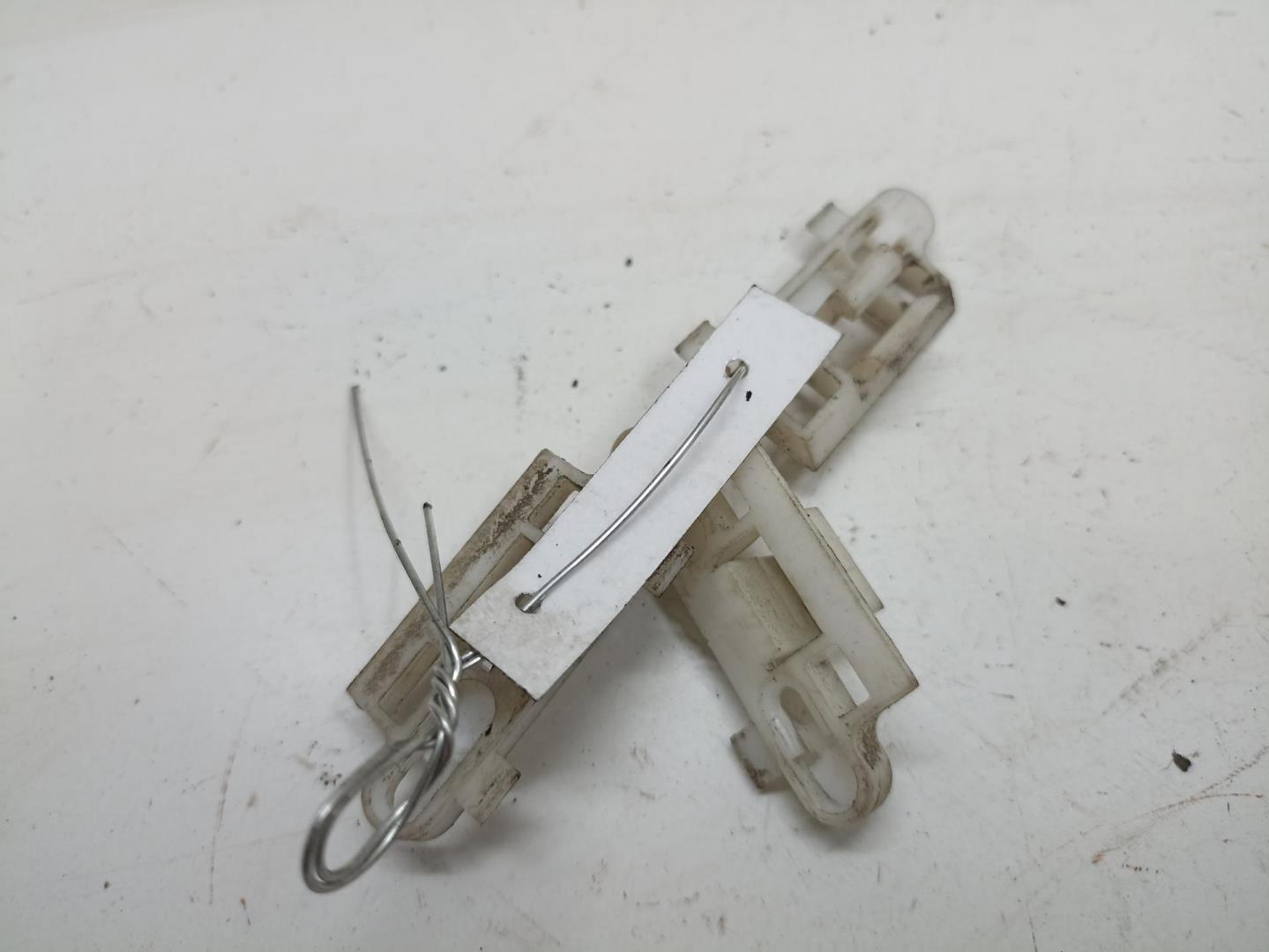 Кронштейн (сопут. товар)