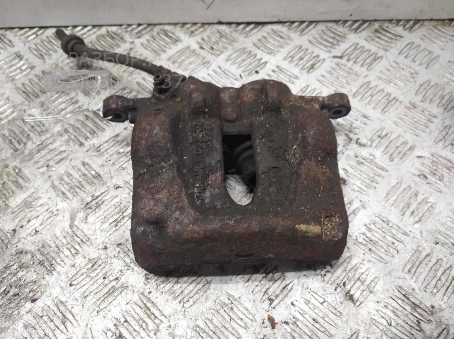 Суппорт передний правый