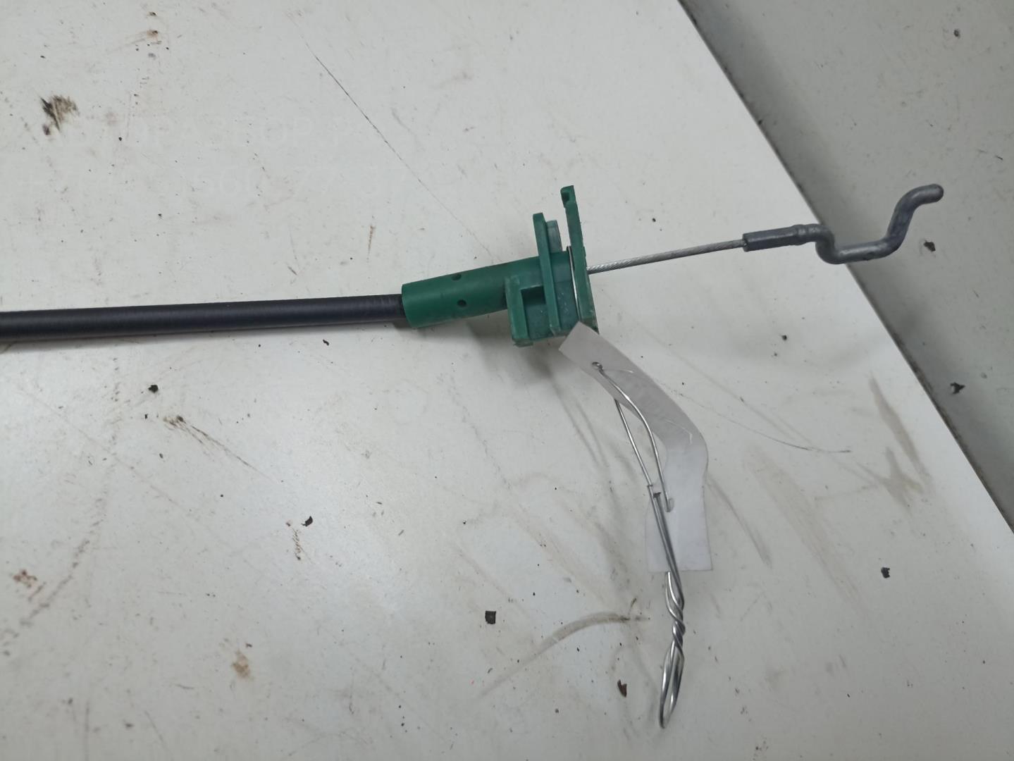 Трос открывания двери