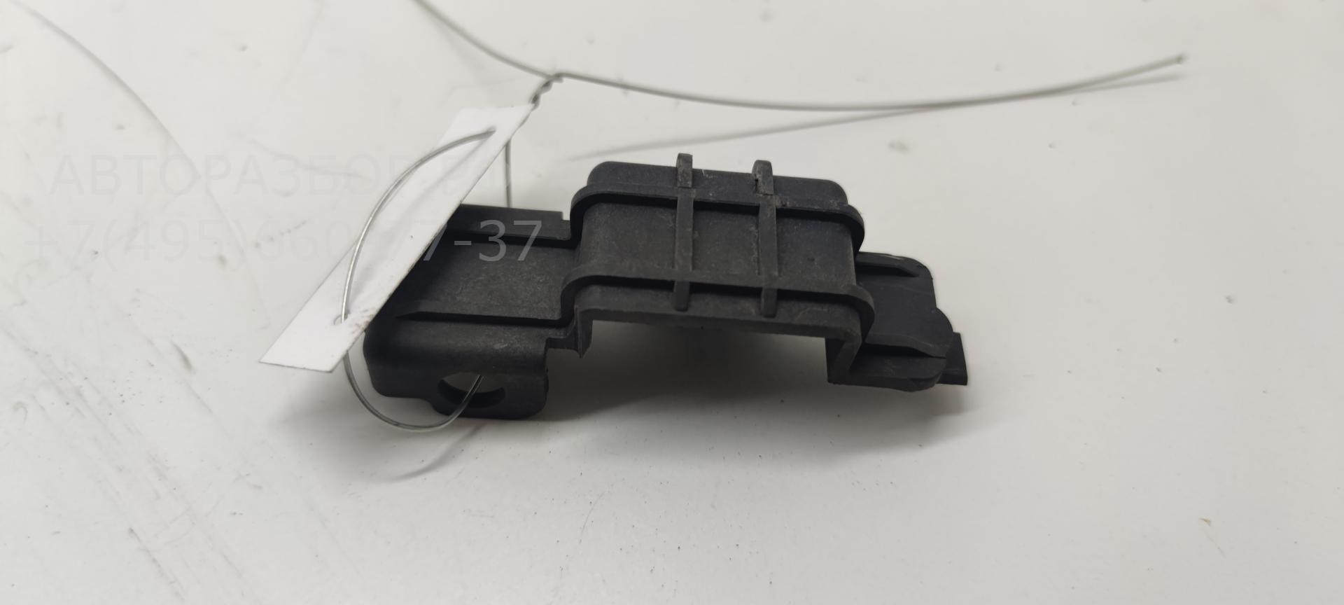 Кронштейн радиатора