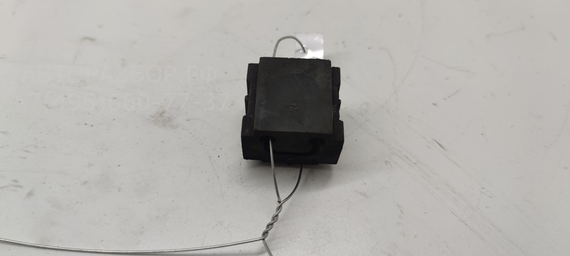 Кронштейн радиатора