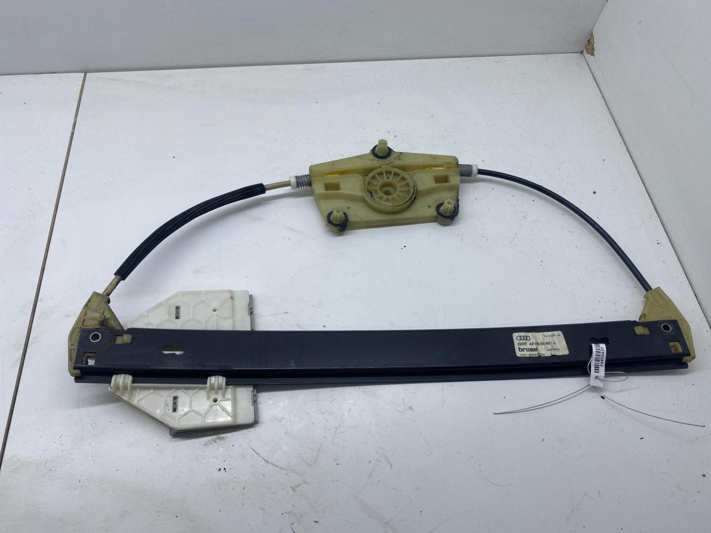 Стеклоподъемник электр. задний правый