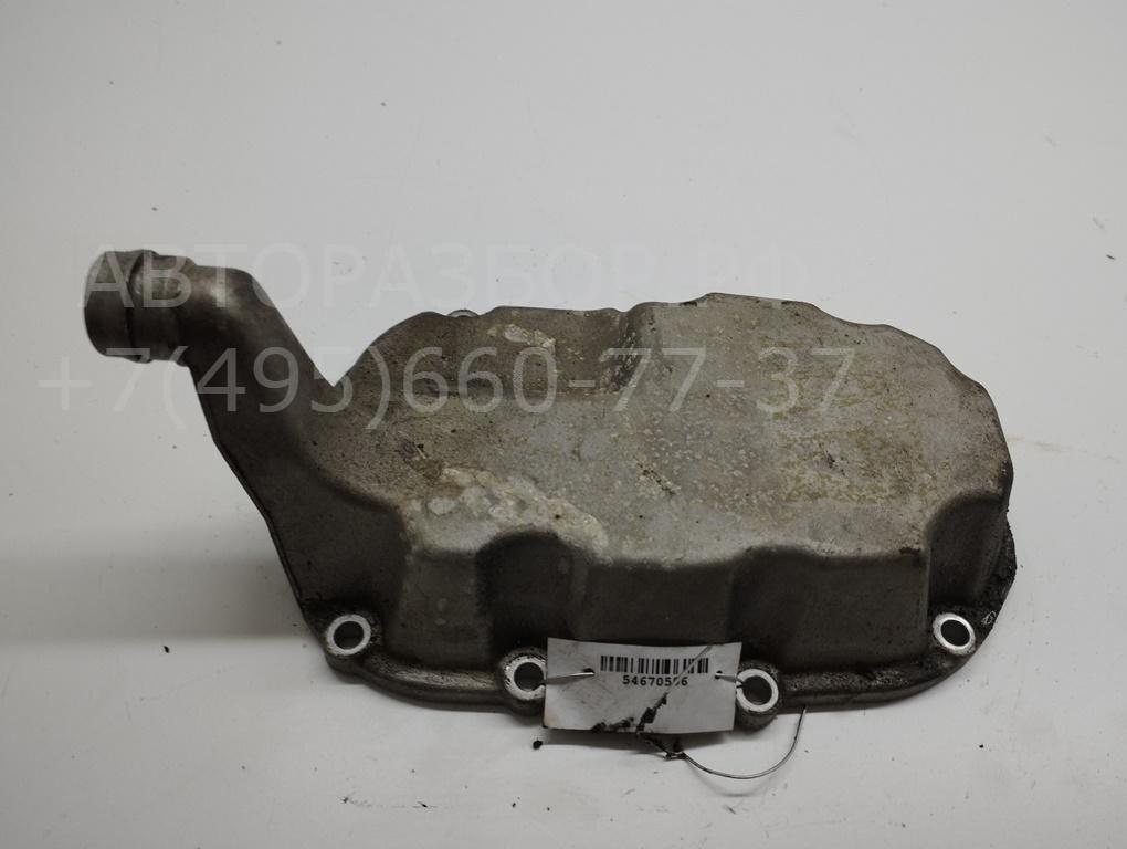 Крышка двигателя передняя