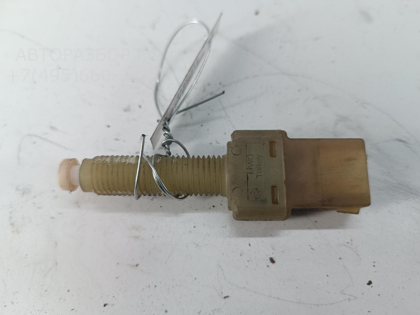 Датчик включения стопсигнала