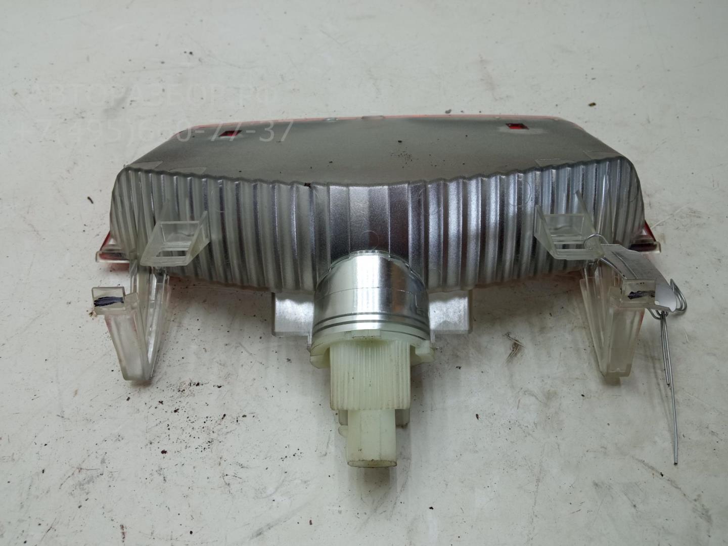 Фонарь задний (стоп сигнал)