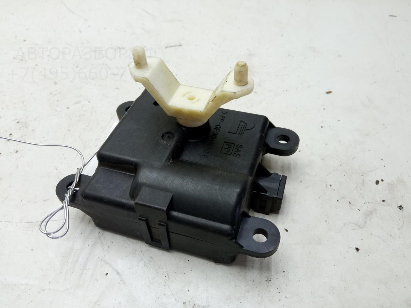 Моторчик заслонки печки