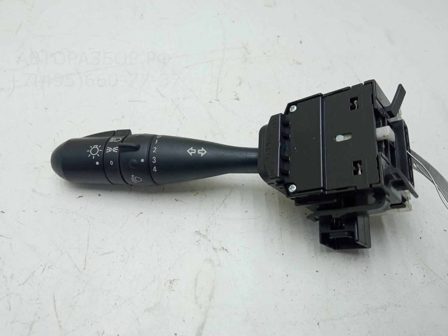 Переключатель поворотов подрулевой