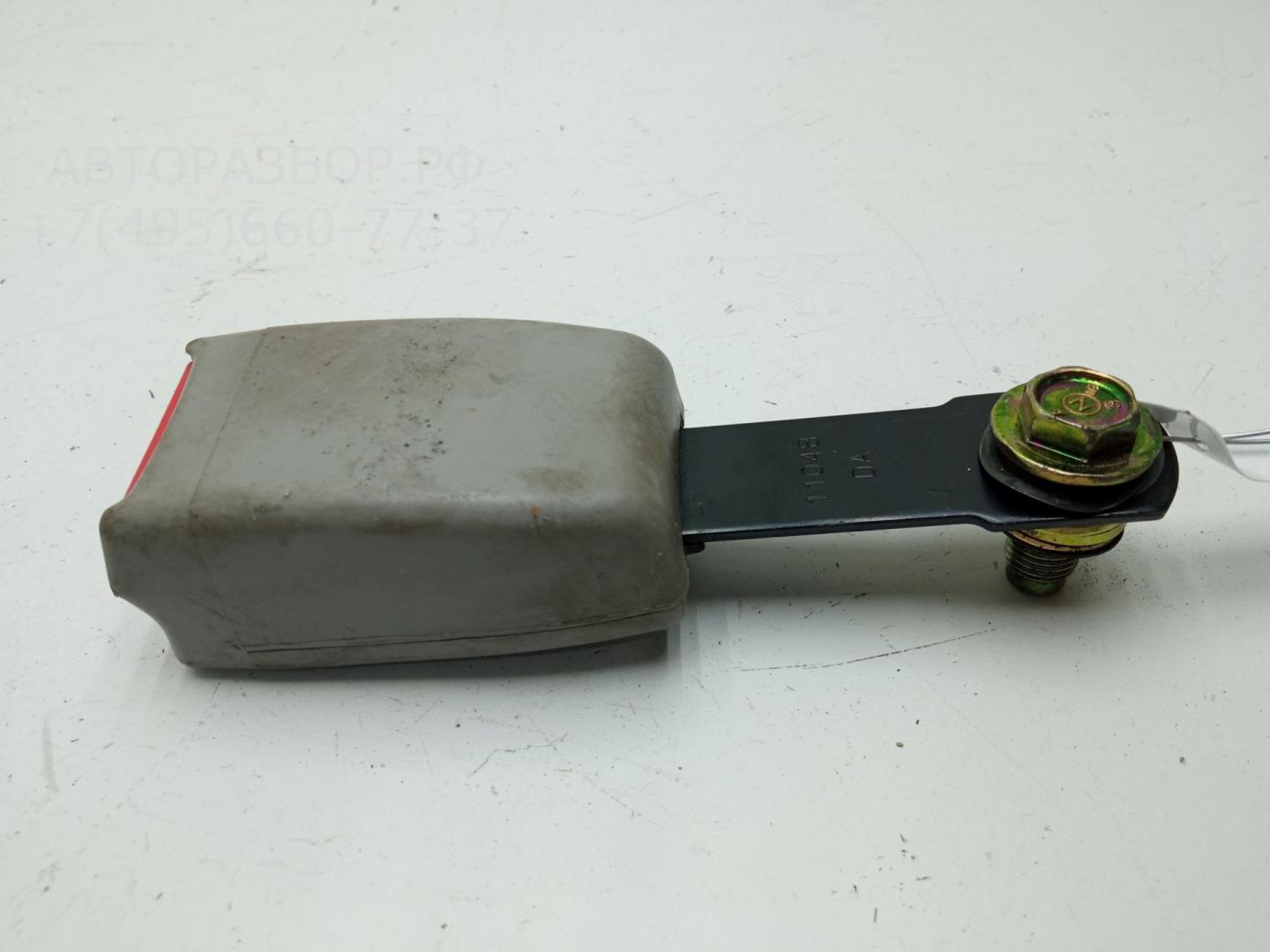 Ответная часть ремня безопасности