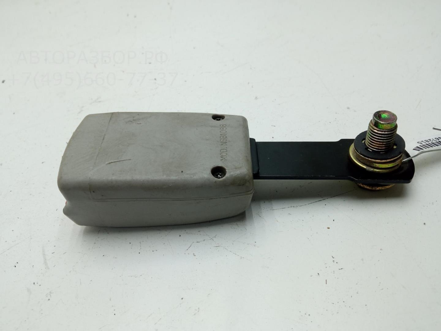 Ответная часть ремня безопасности