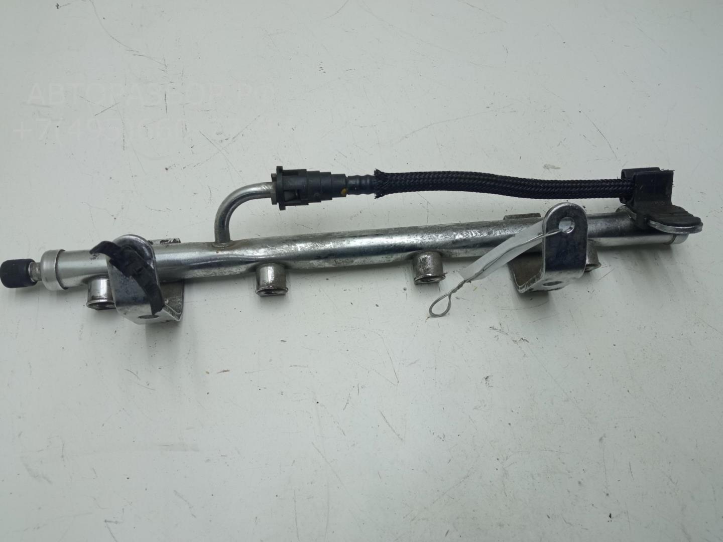 Рейка топливная (рампа)