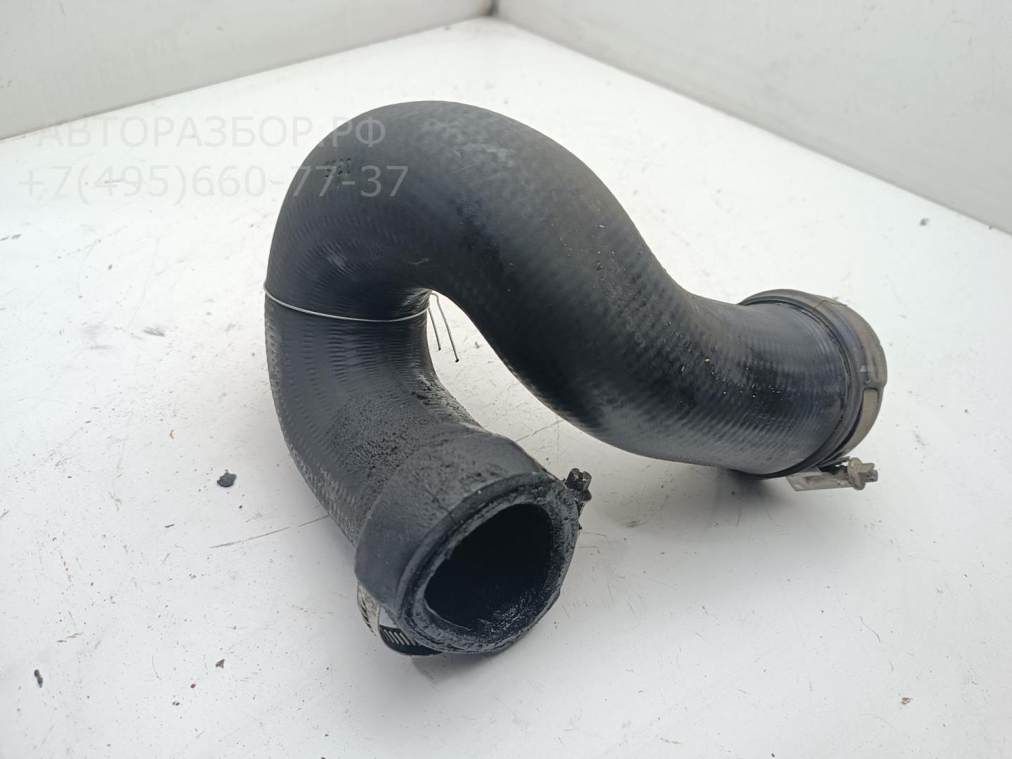 Патрубок интеркулера