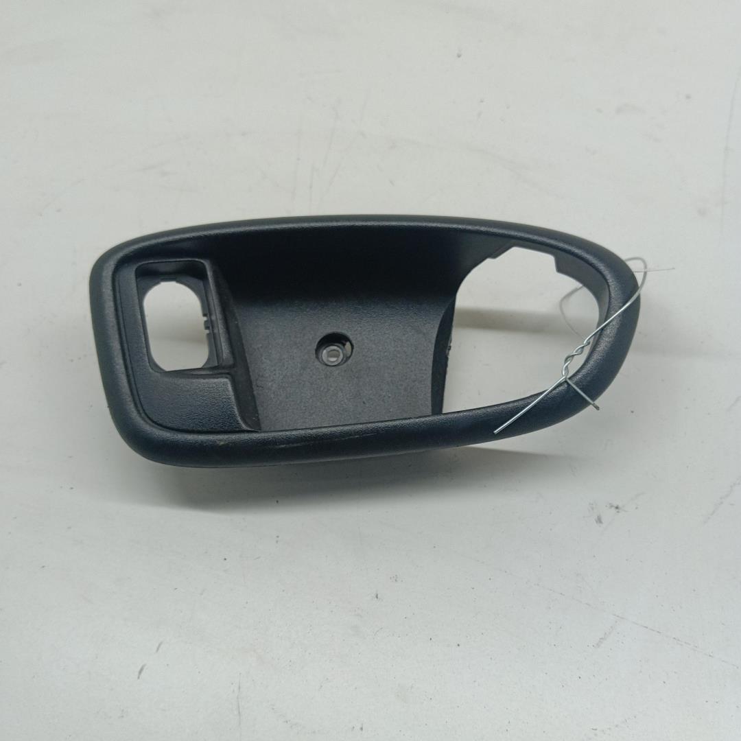 Ручка двери задней внутренняя правая