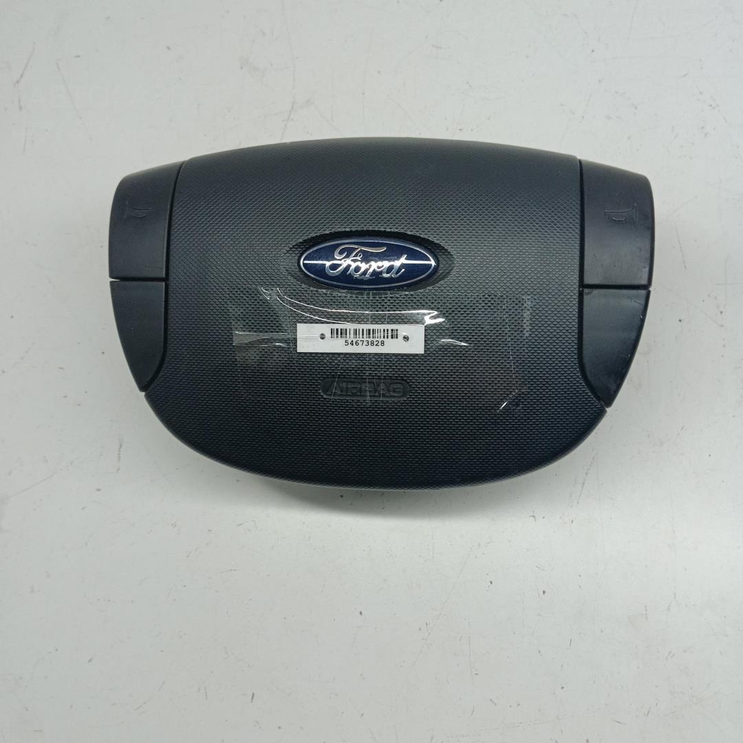 Подушка безопасности в рулевое колесо