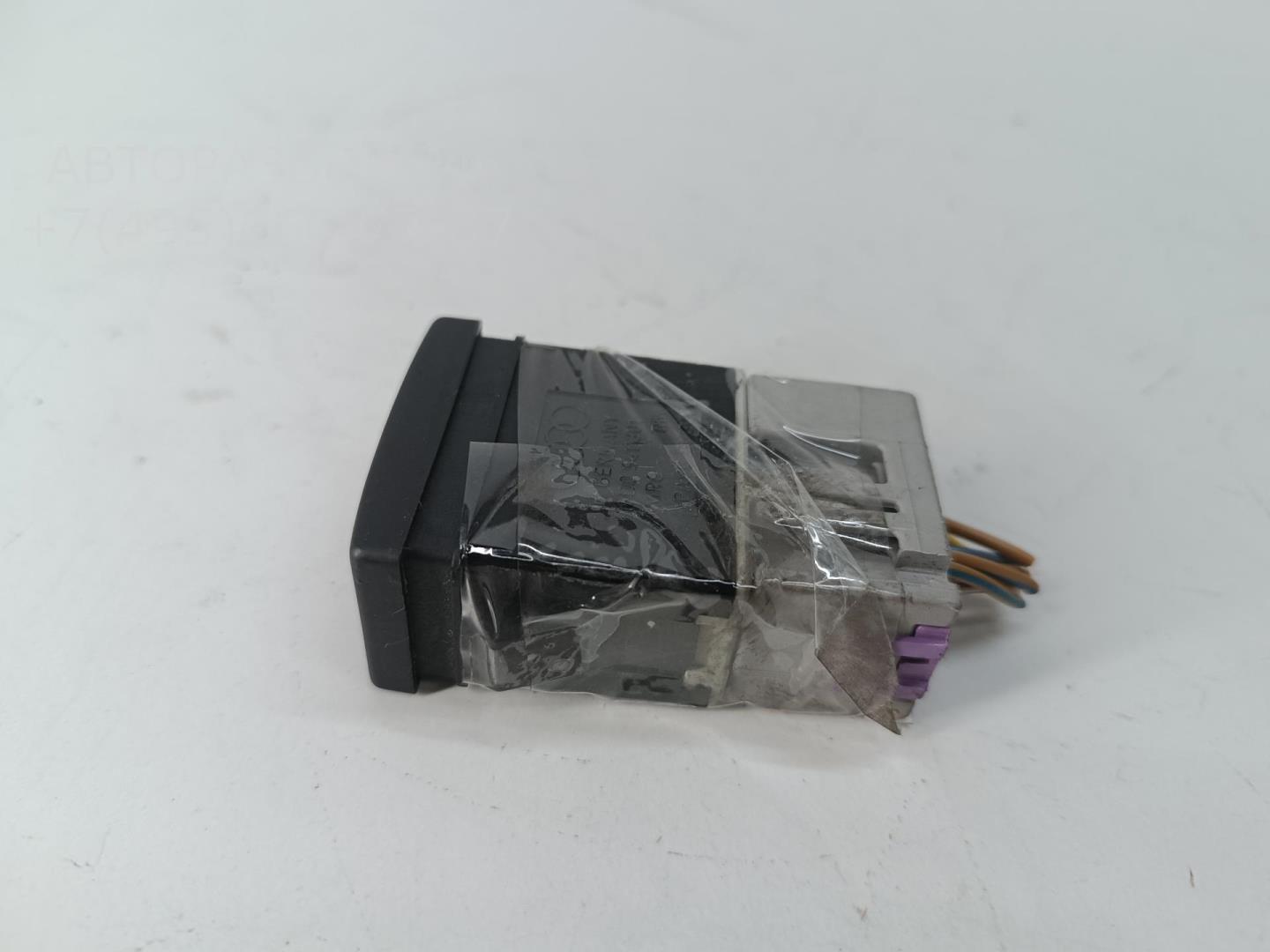 Кнопка корректора фар