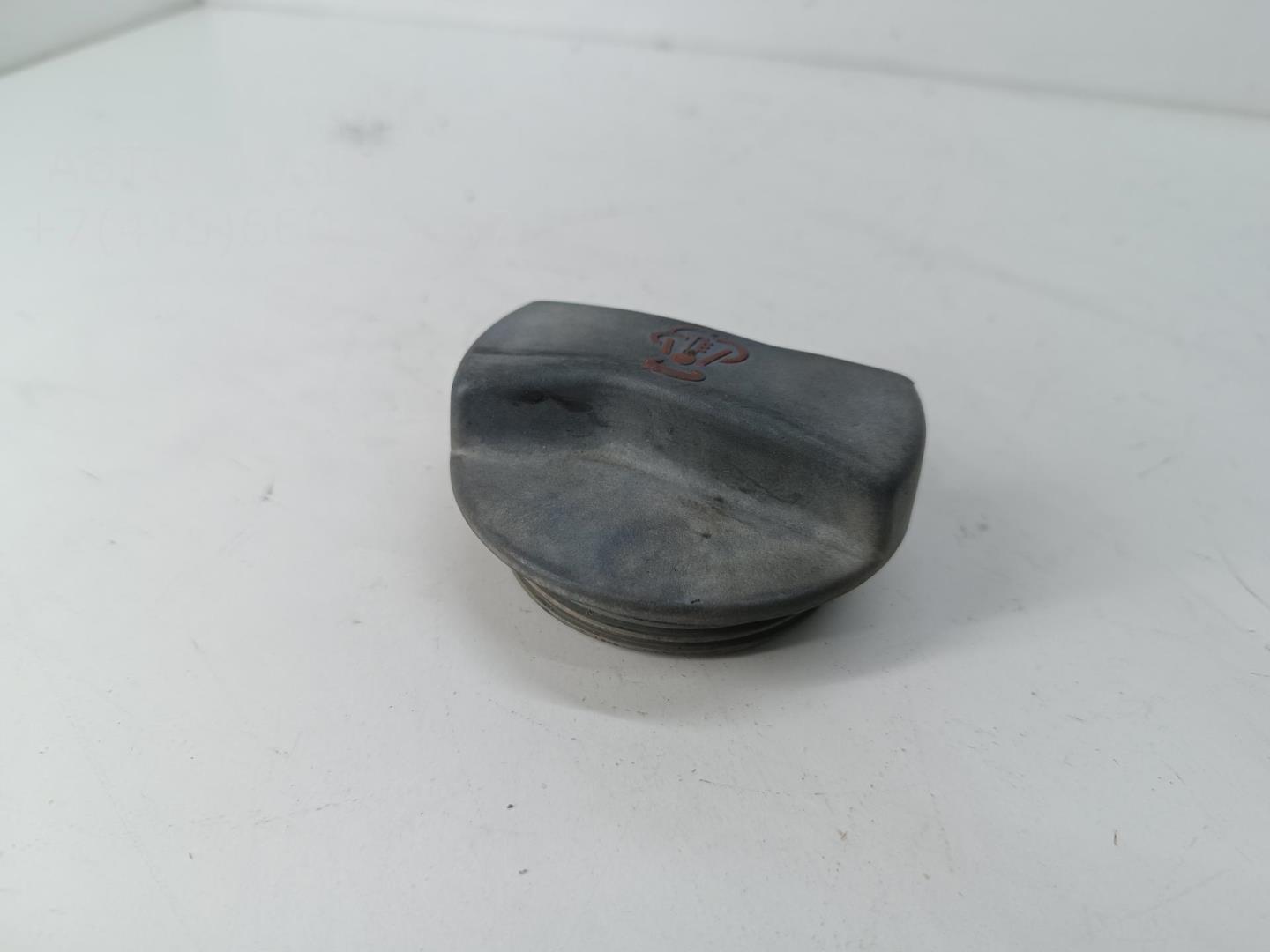 Крышка расширительного бачка