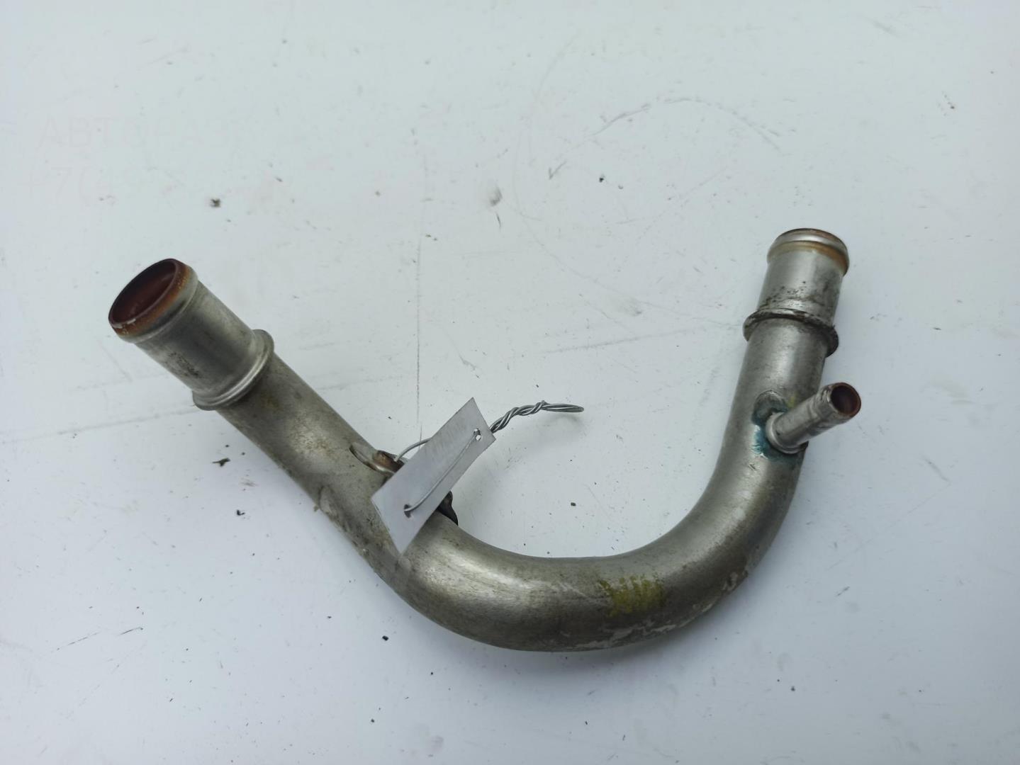 Трубка системы охлаждения