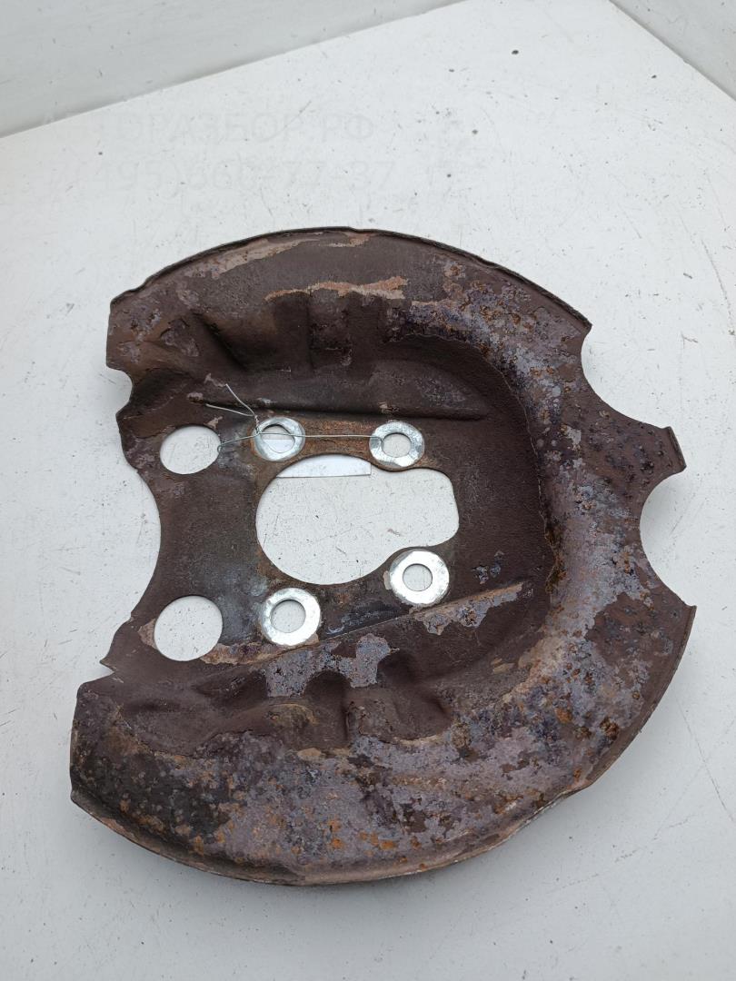 Щит опорный задний правый