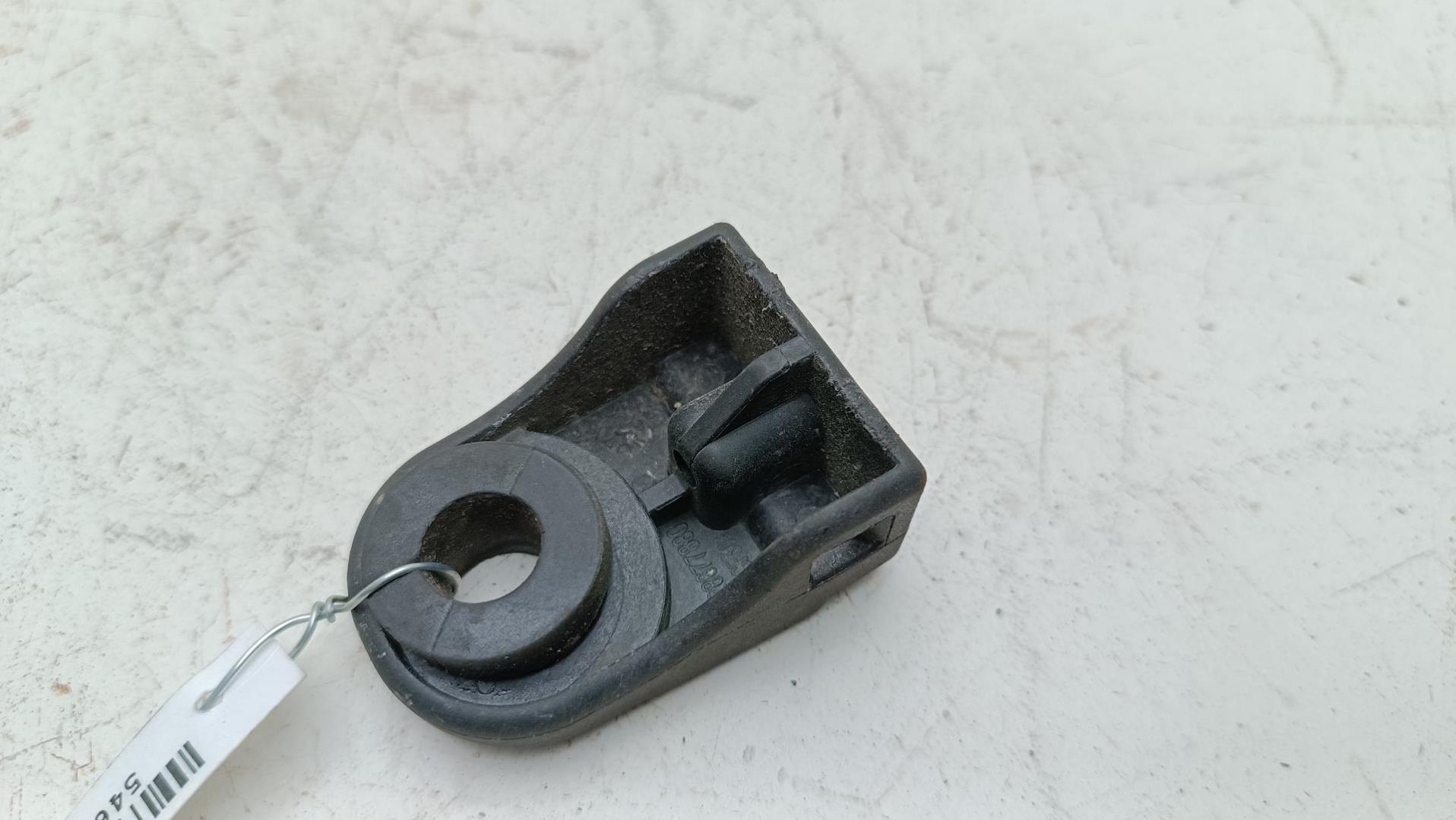 Кронштейн радиатора