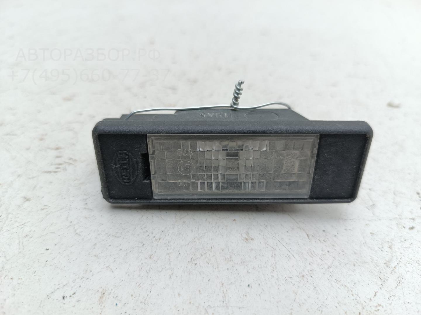 Фонарь подсветки номера