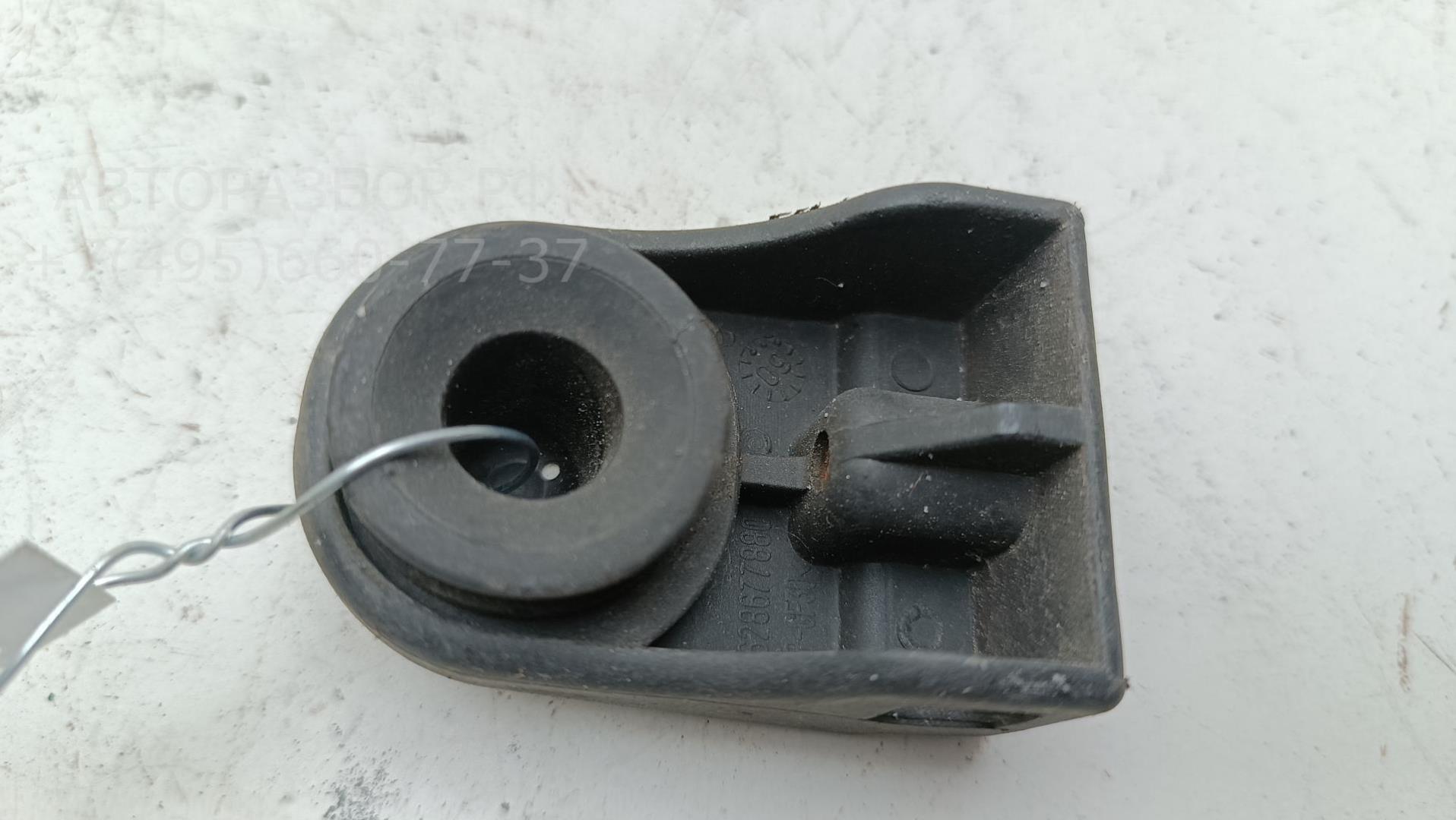 Кронштейн радиатора