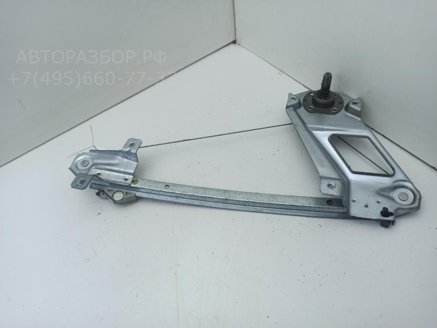 Стеклоподъемник механ. задний левый