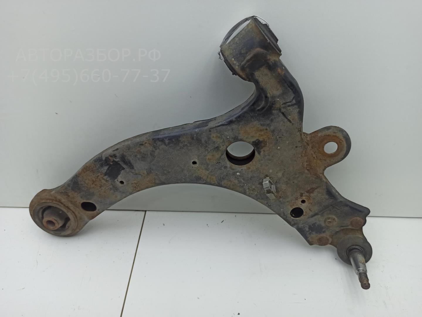 Рычаг передний правый