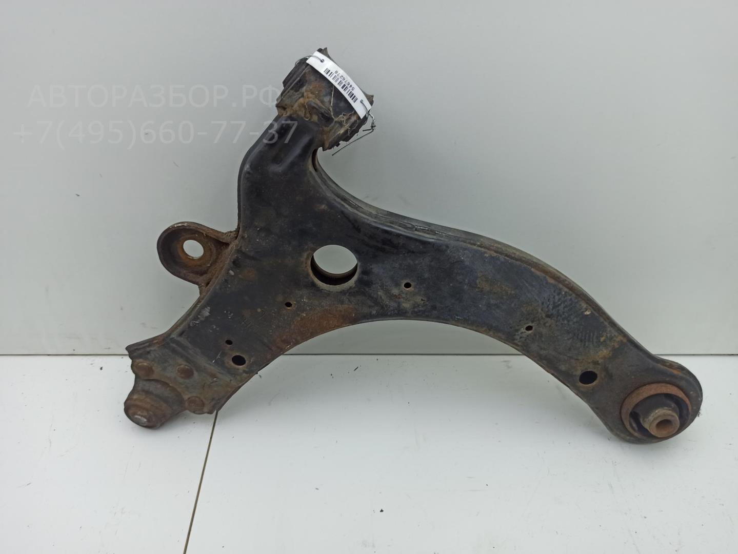 Рычаг передний правый