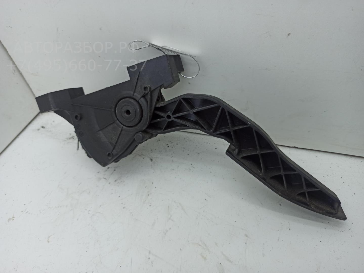 Педаль газа