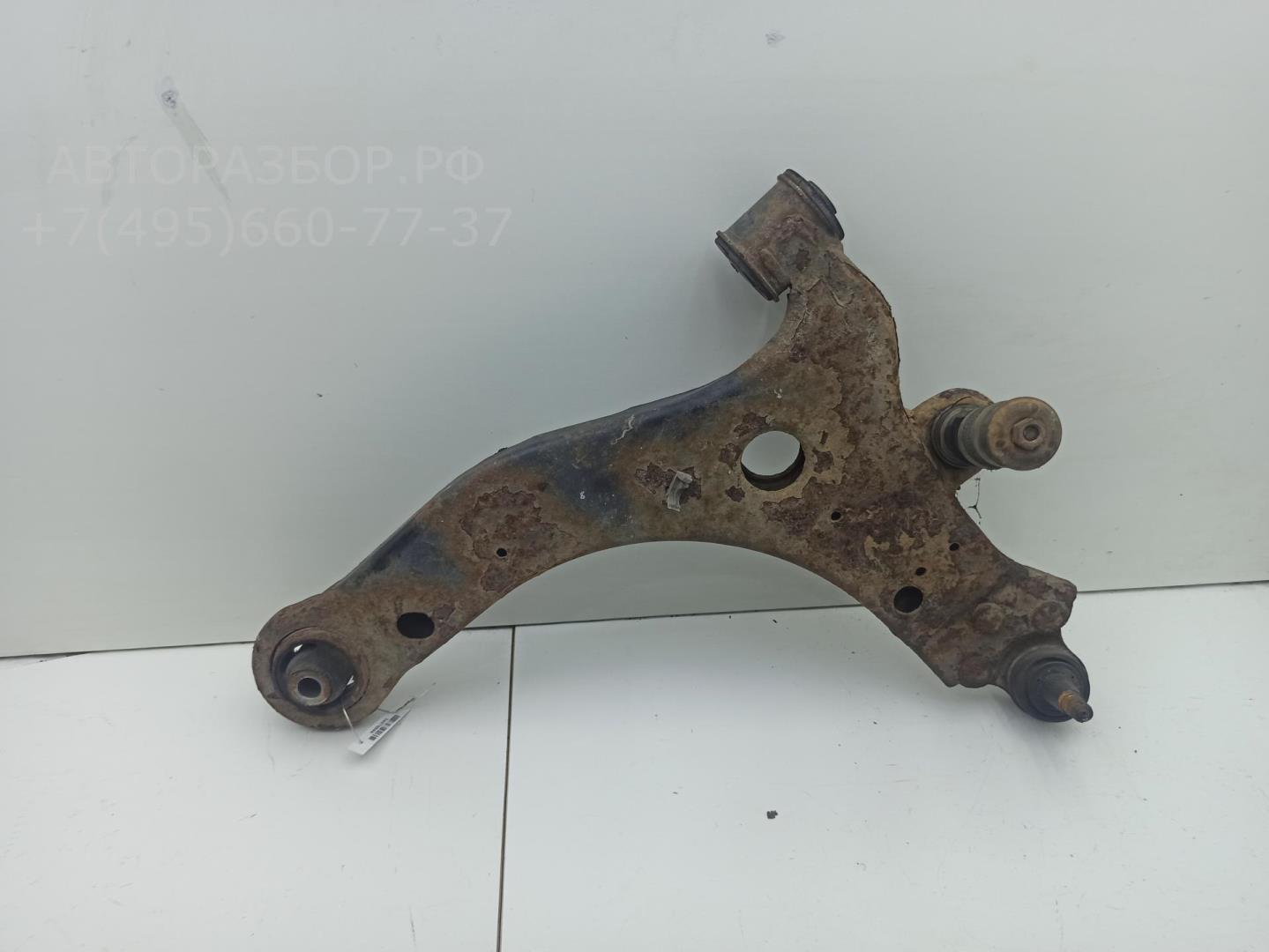 Рычаг передний левый