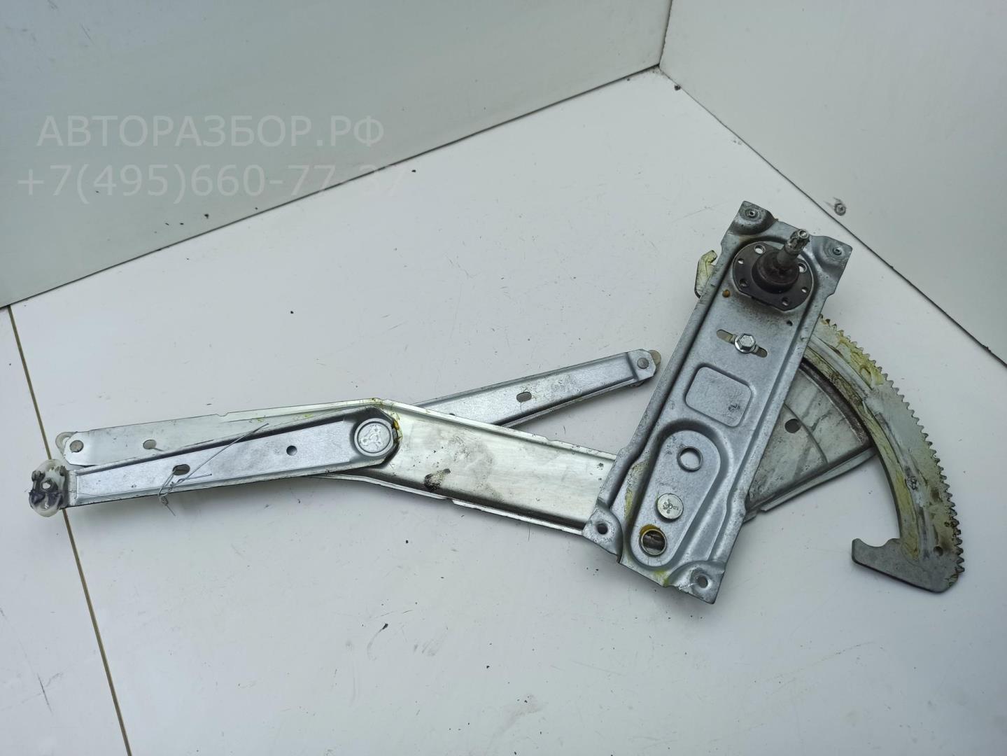 Стеклоподъемник механ. передний правый