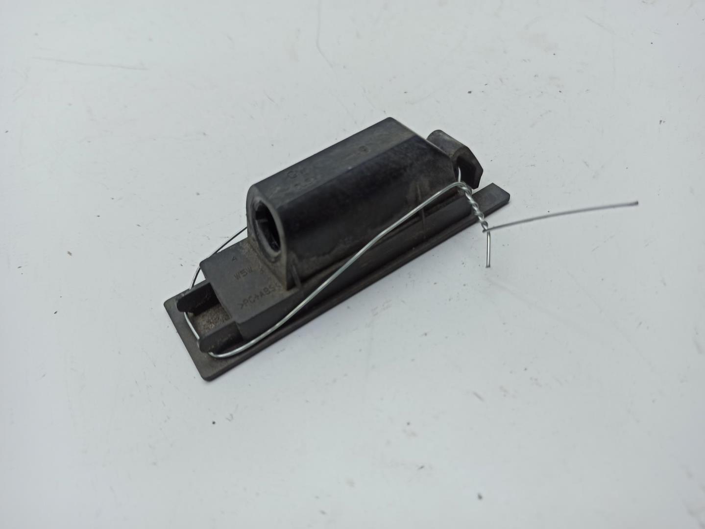 Фонарь подсветки номера