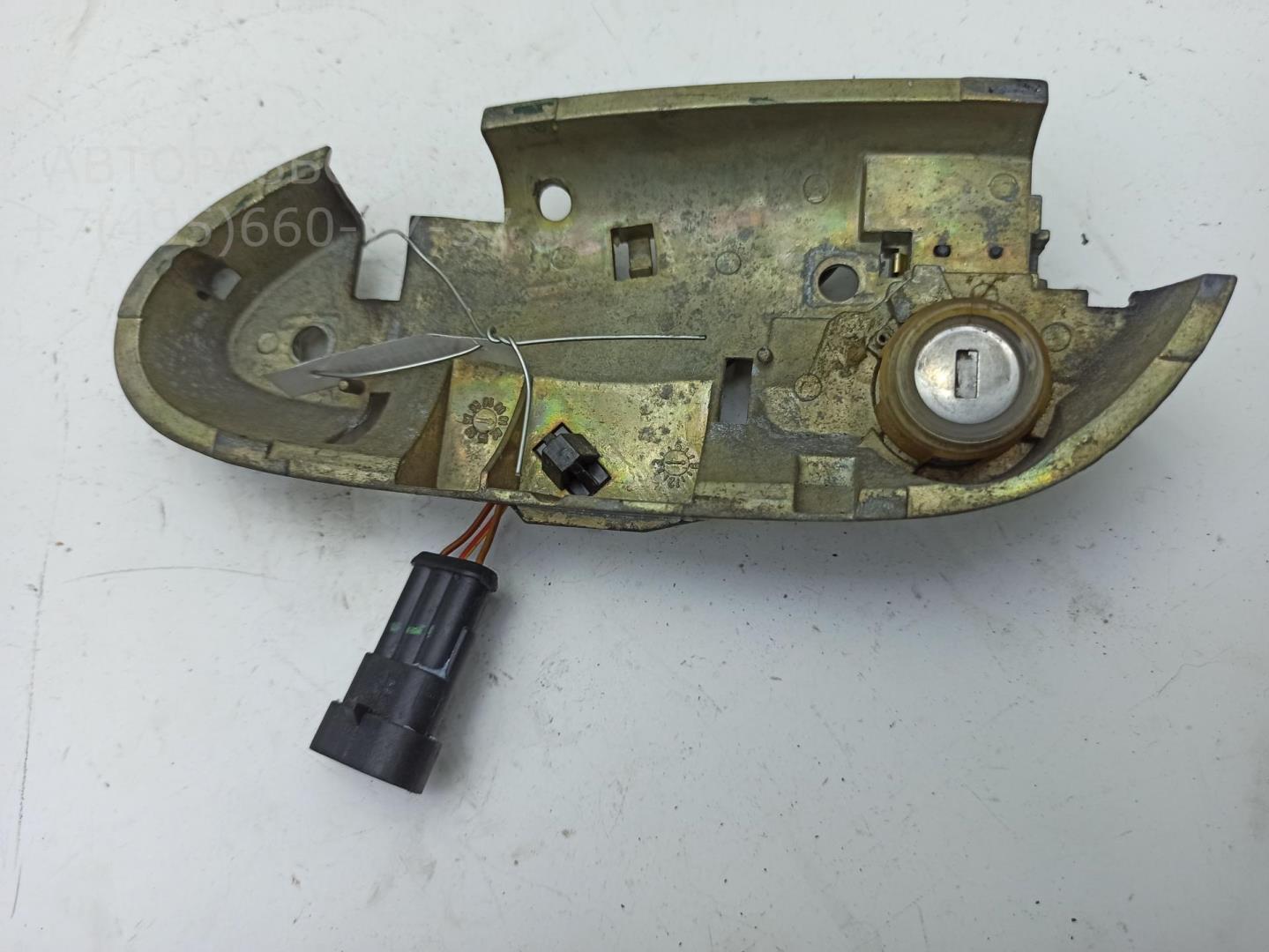 Вставка замка двери